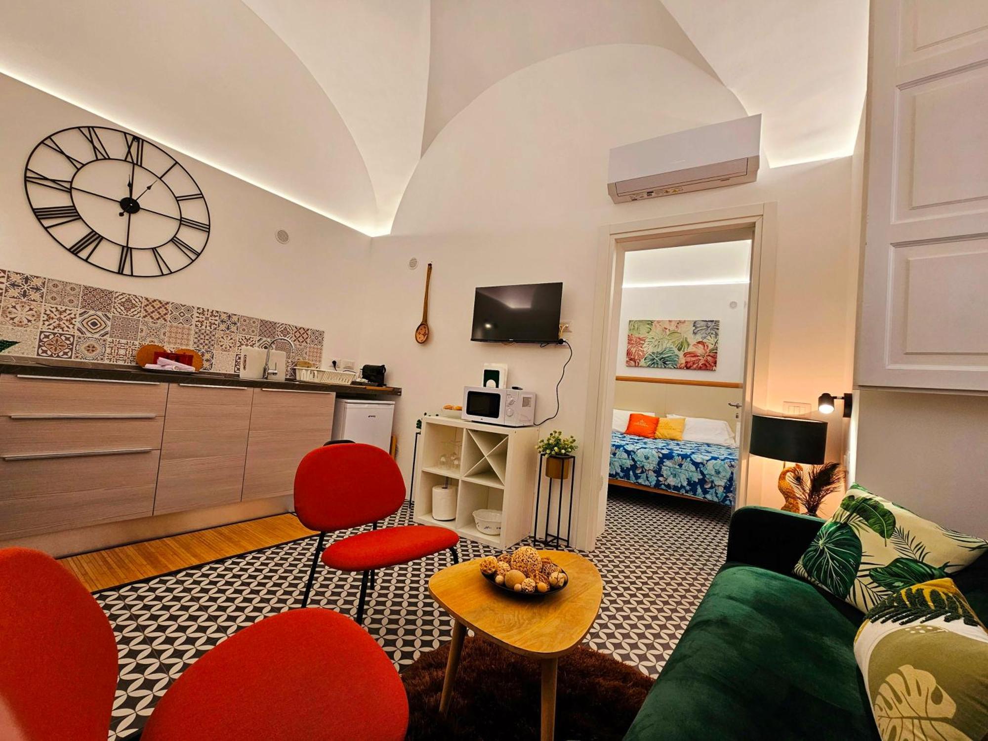 Grey House Apartments Catania Bagian luar foto