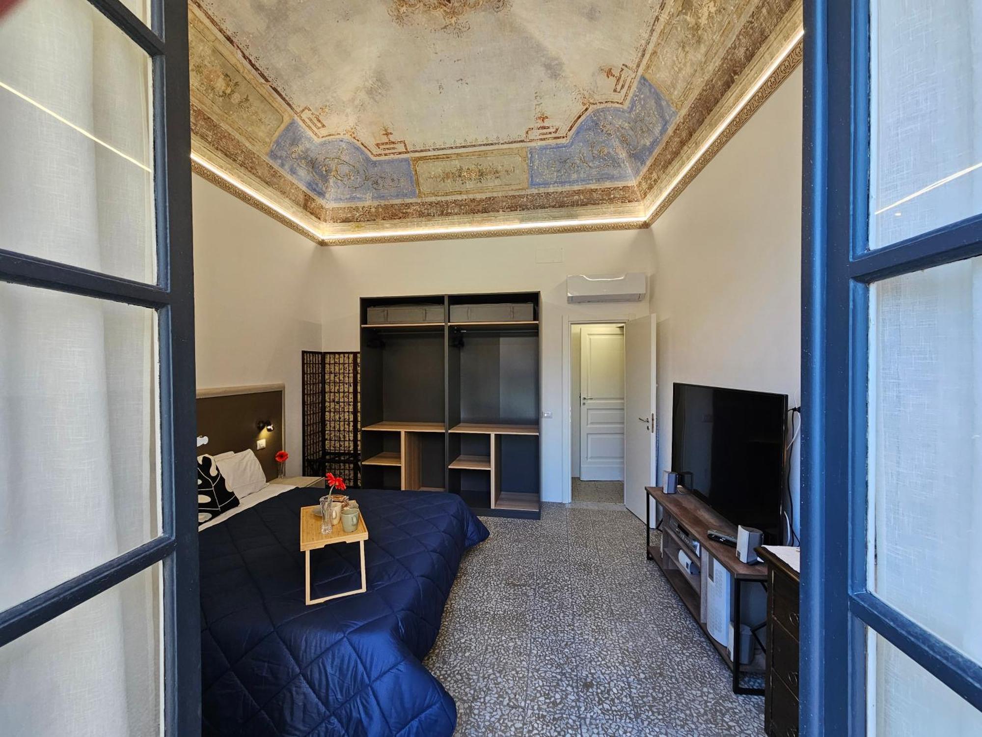 Grey House Apartments Catania Bagian luar foto